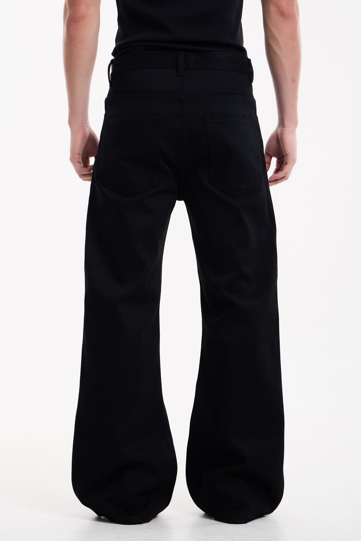 TWINGOD Raw Selvedge Bootcut Denim - Superblack